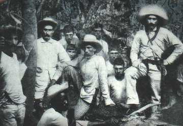 soldados.JPG (15998 bytes)