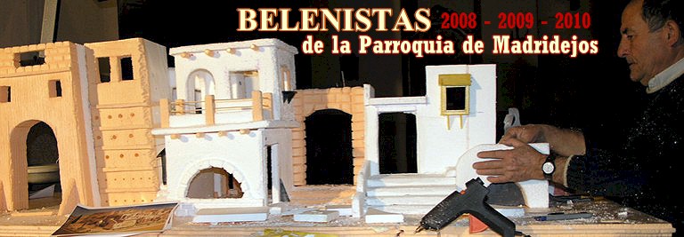 BELENISTAS DE LA PARROQUIA DE MADRIDEJOS, realizando el Beln de este ao